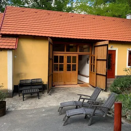Vörösmarty House Pensionat